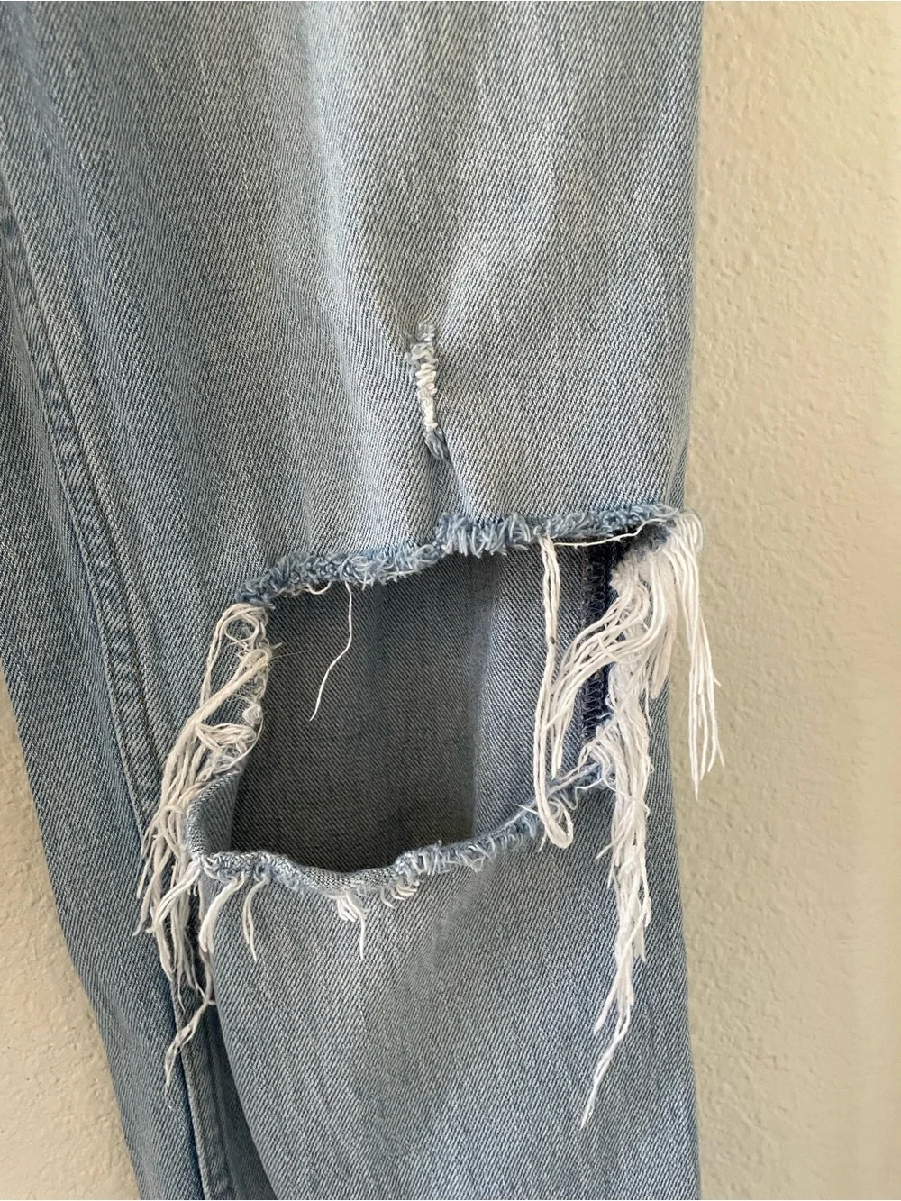 Abercrombie & Fitch 90’s ultra high rise straight 27s